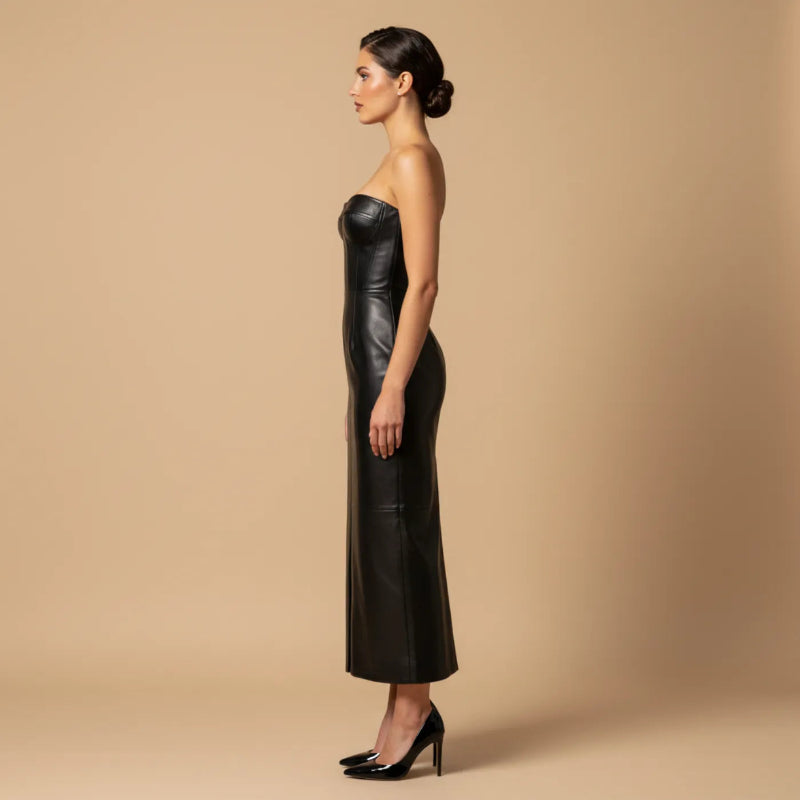 vestido-de-couro-preto