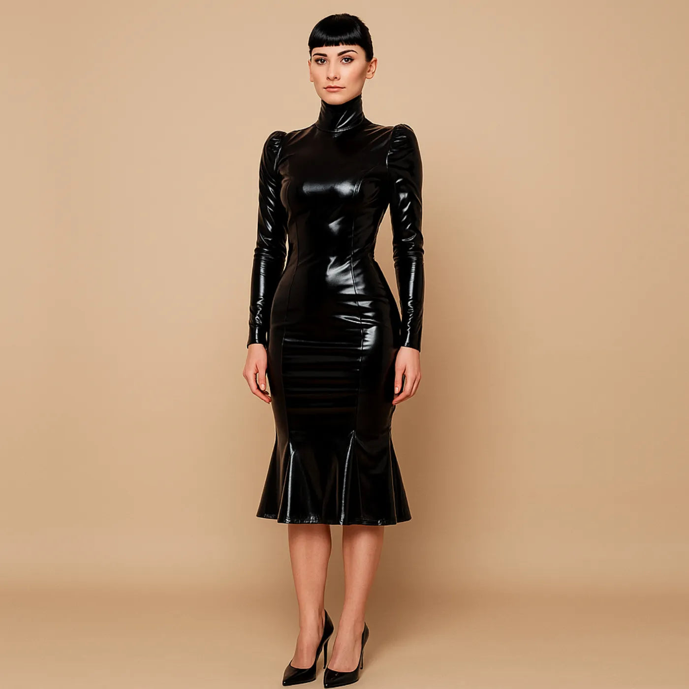 vestido-de-couro-preto